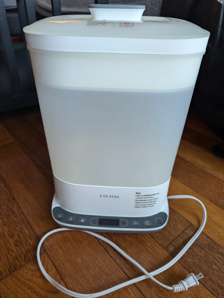 Baby Bottle Sterilizer and Warmer thumbnail