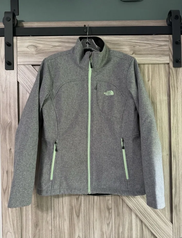 The North Face Women's Apex Bionic Soft Shell Jacket Size L thumbnail