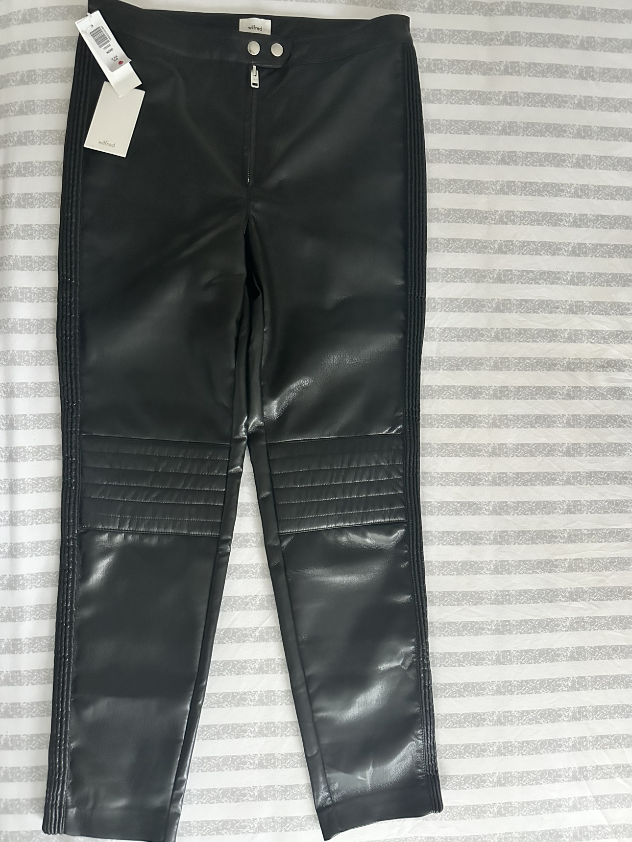 (New) Wilfred Black Faux Leather Pants Size 10 - photo 2