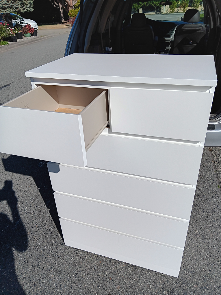 malm IKEA dresser, delivery available - photo 3