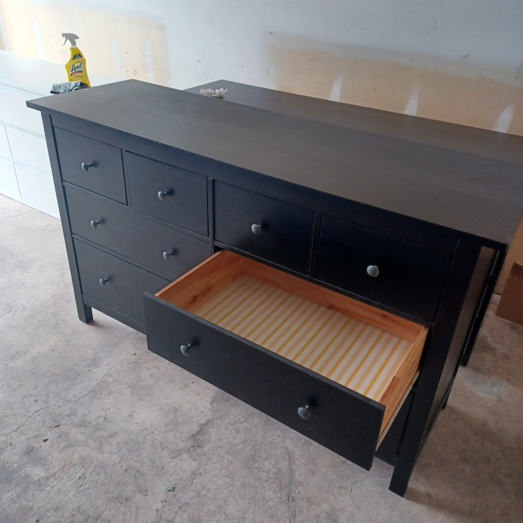 hemnes IKEA dresser, delivery available - photo 3