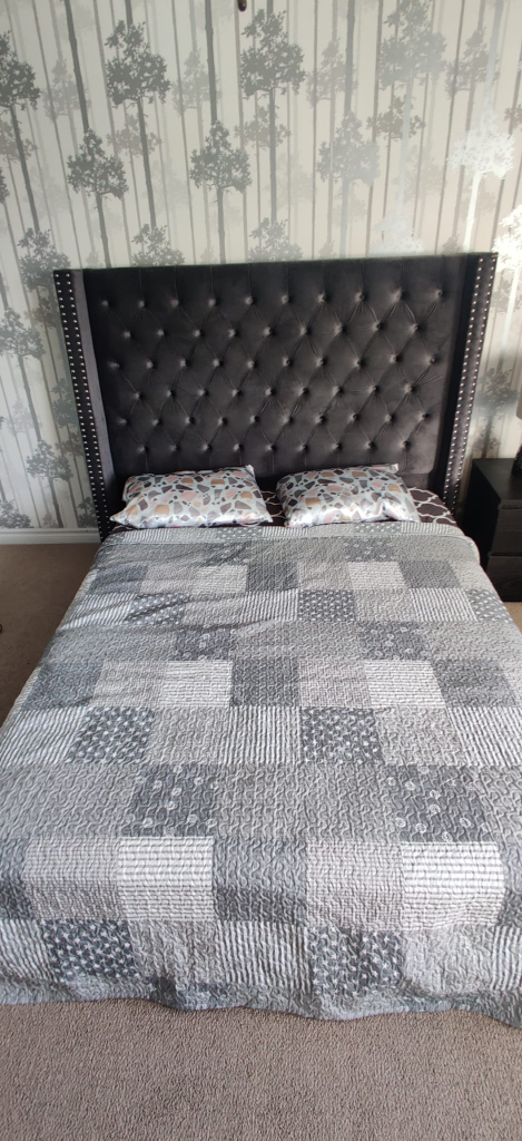 Queen Size bed and mattress