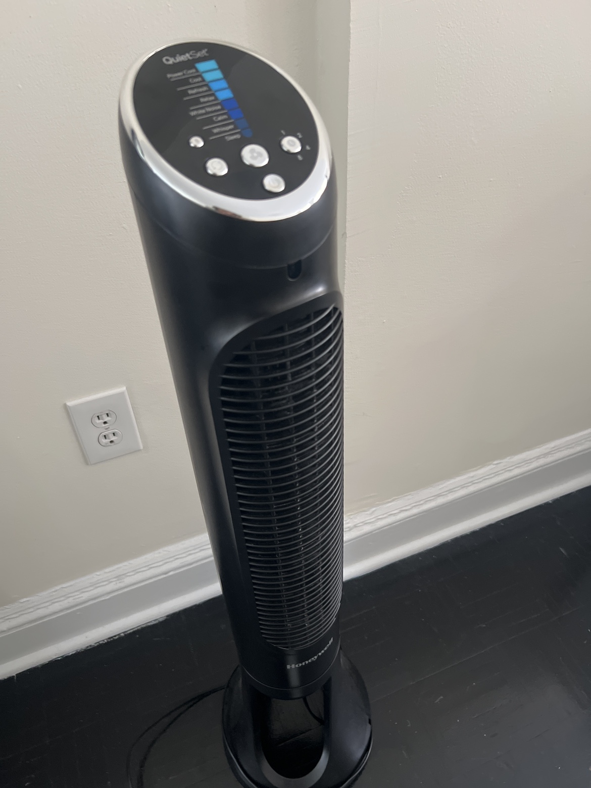 QuietSet Honeywell Tower Fan - photo 2