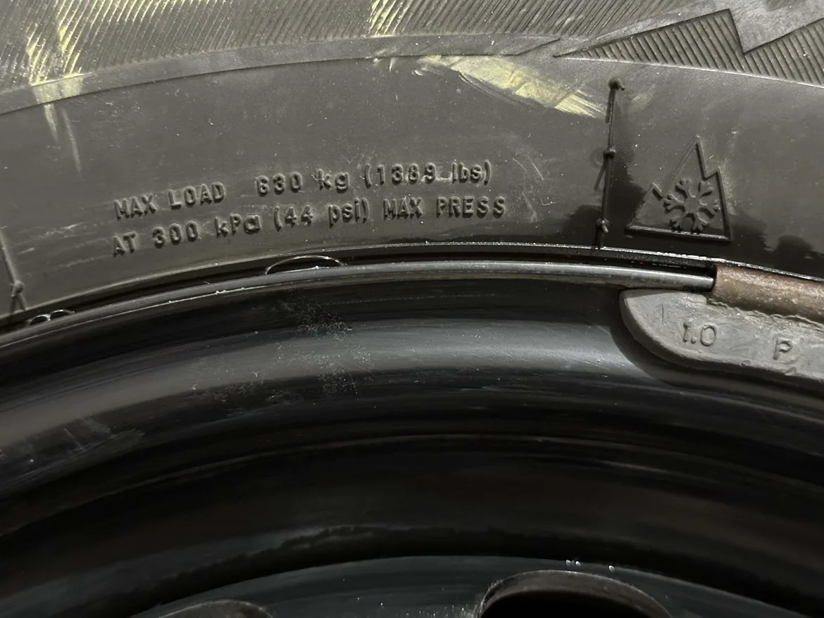 Firestone Winterforce 2 on steel rims - 205/60R16 - Winter tires image indicator(8)