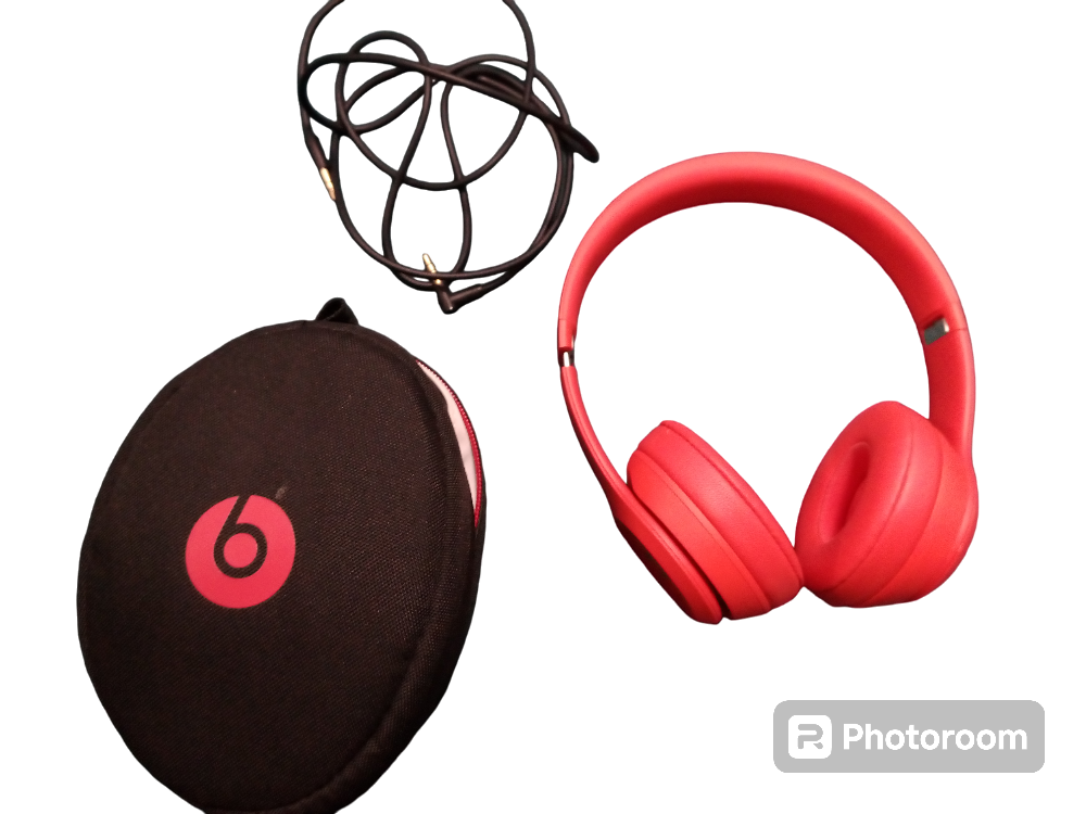 Beats Solo 3 Wireless Headphones - photo 2