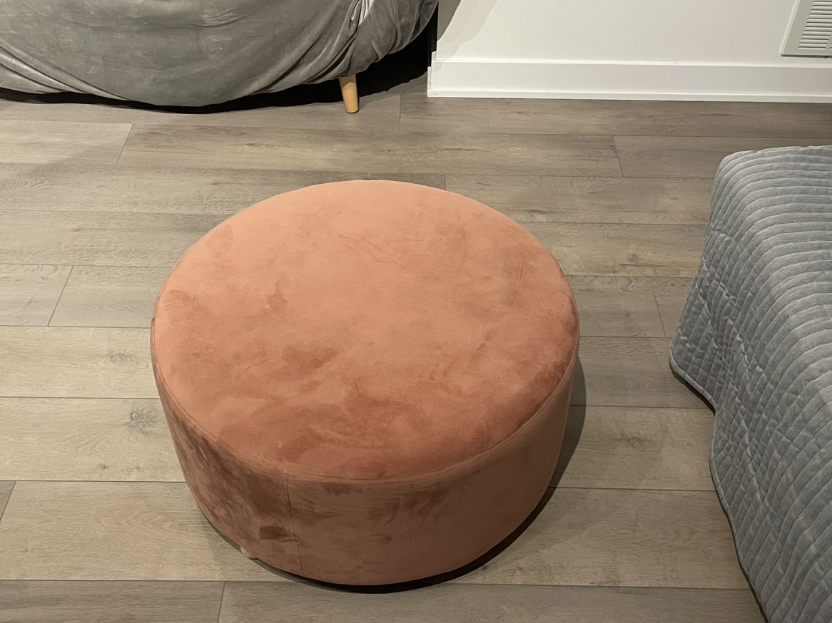 Round Pink Ottoman - photo 4