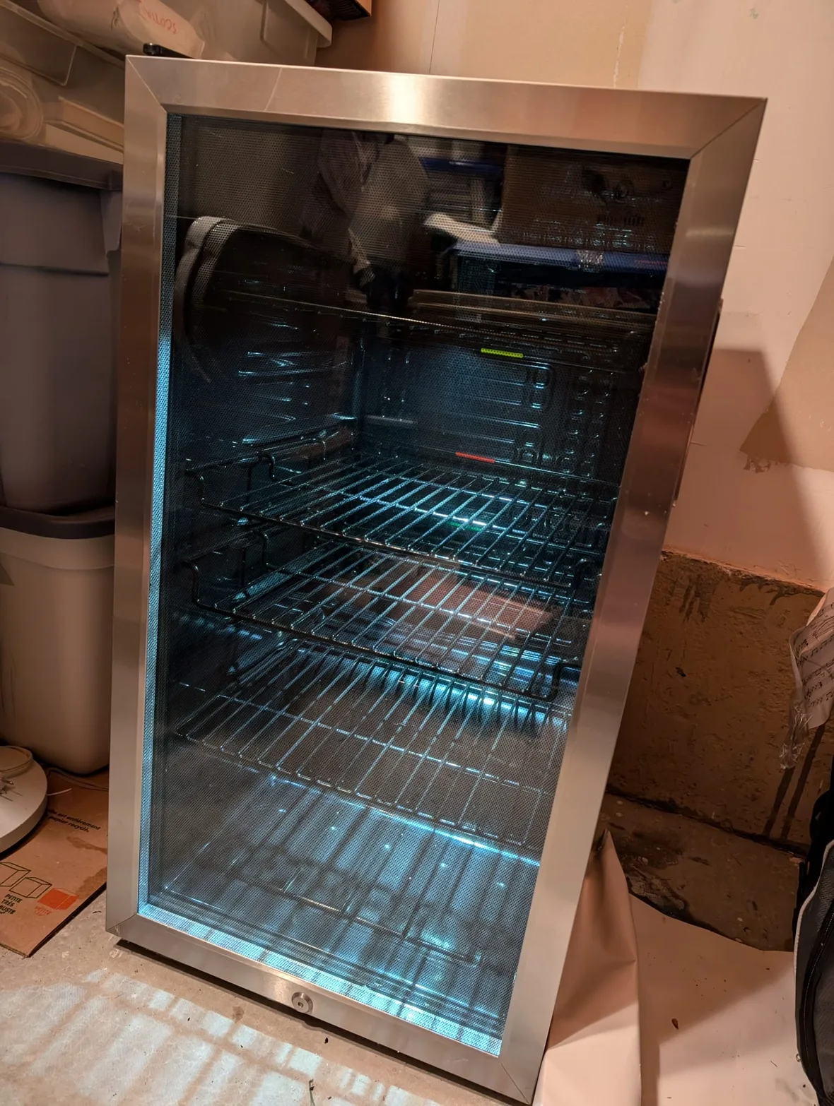 Danby Bar Fridge / Mini Fridge thumbnail