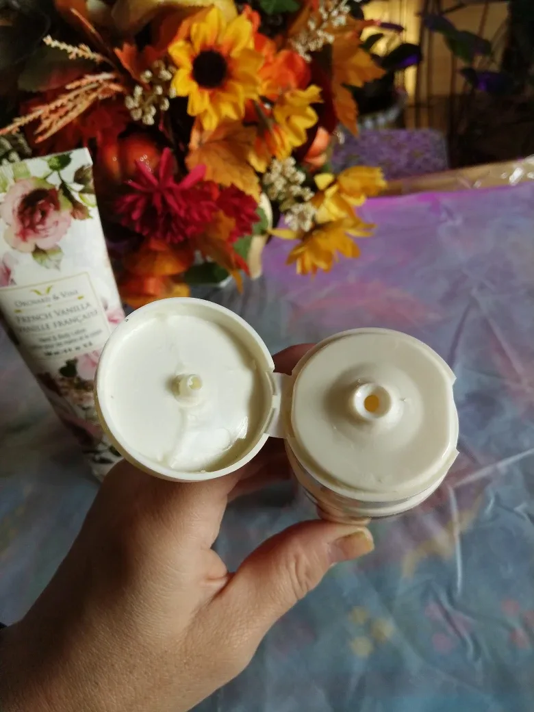 🍁🎃 #freecycle ~ Body Lotion Set image indicator(5)