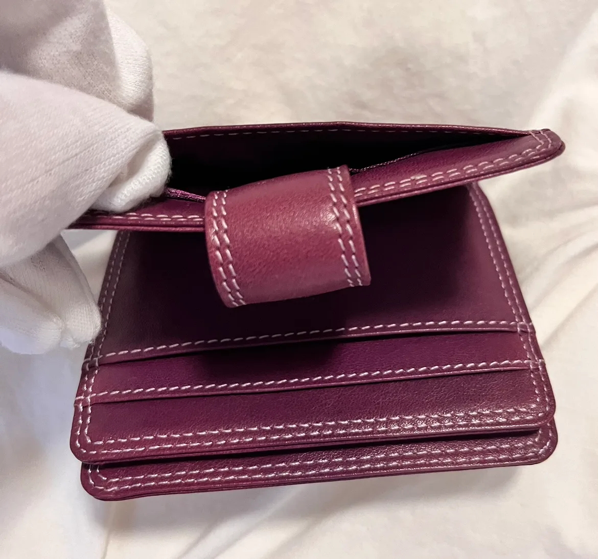 Belarno Purple leather Wallet image indicator(3)