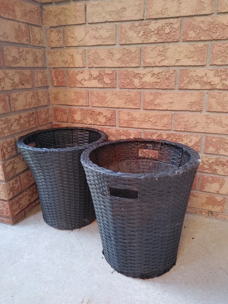 Two Black Wicker Planters#freecycle thumbnail