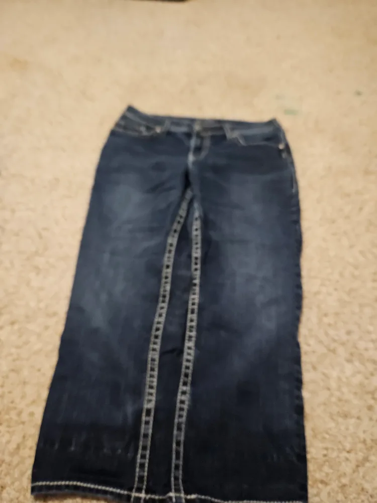 again more clawesome clothers