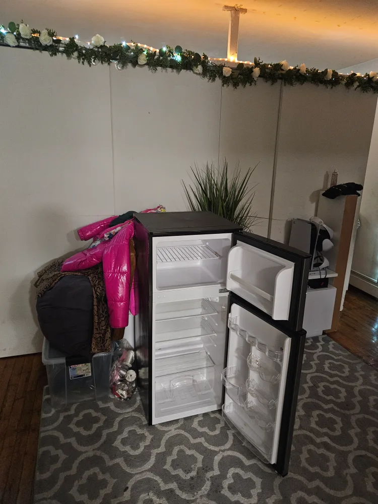 Magic Chef Mini Fridge image indicator(3)