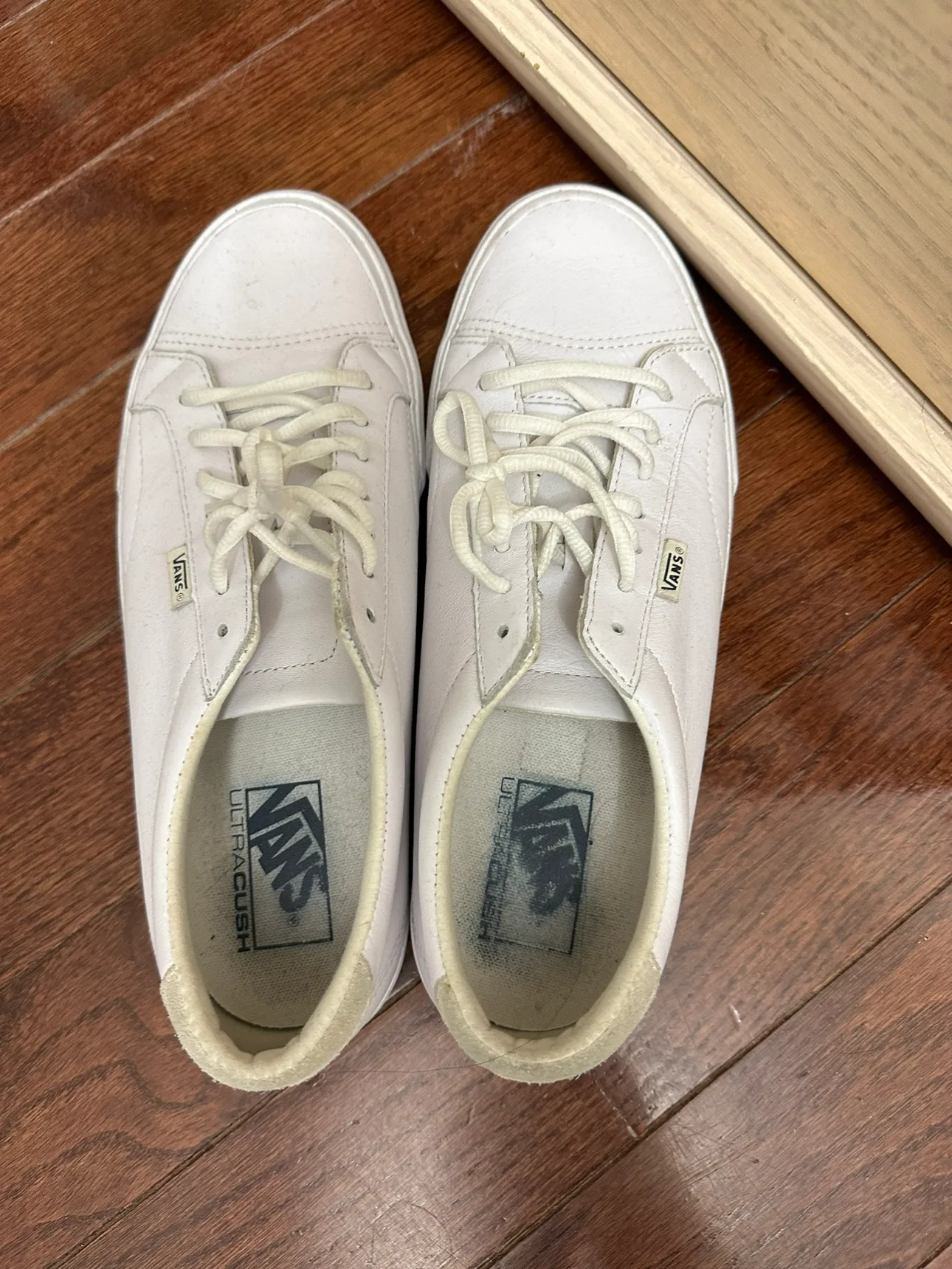 Vans Ultracush Leather Sneakers image indicator(4)