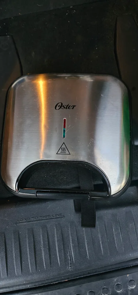 Oster Electric Sandwich Maker thumbnail