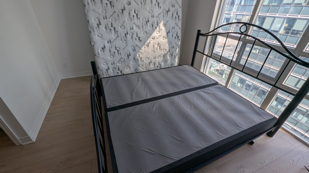 King Size Bed Set - Mattress, Bed Boxes, Metal Frame - photo 2