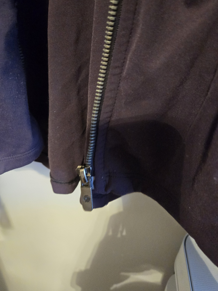Lululemon Size 6 Purple Jacket - photo 5