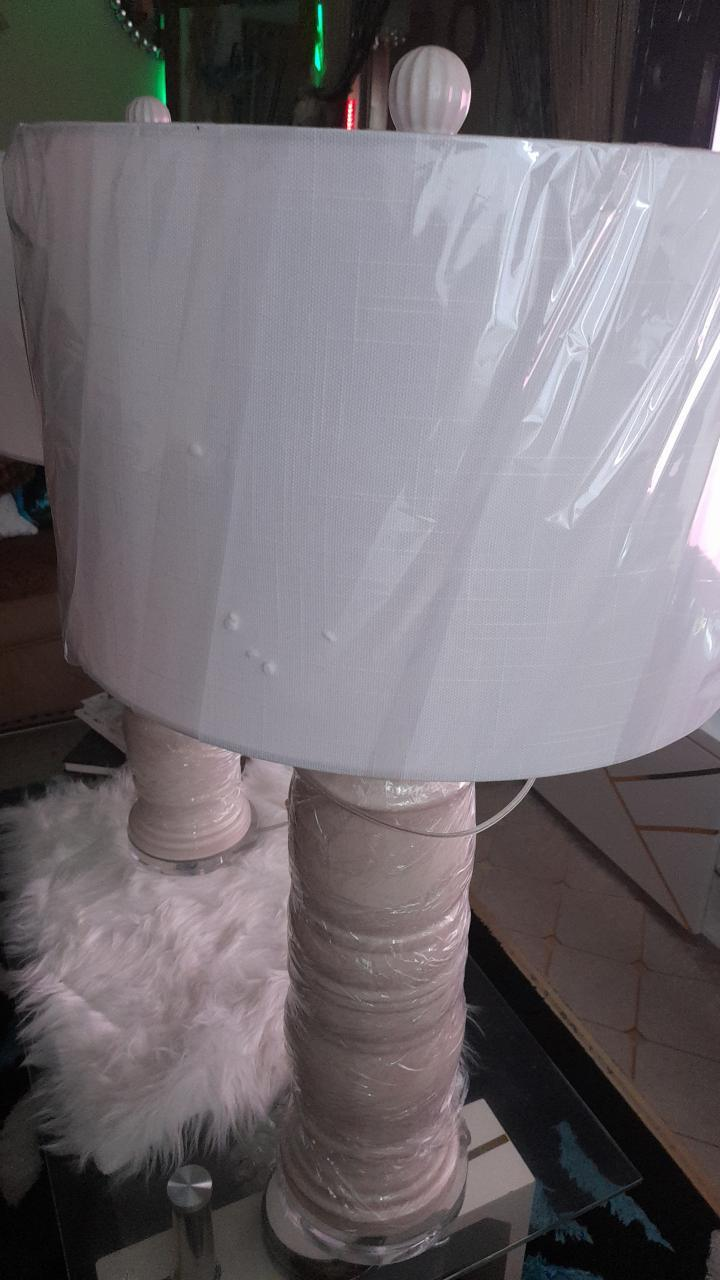 Table Lamp with White Shade - photo 2