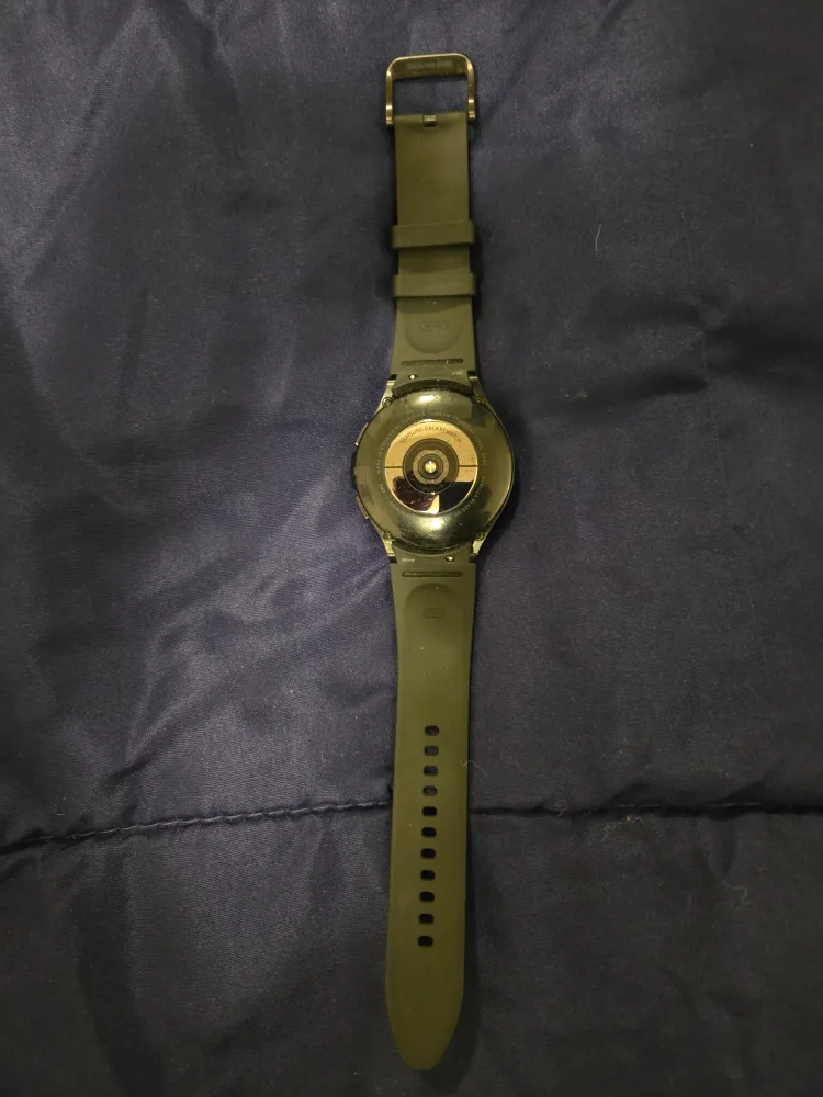 Samsung Galaxy Watch 4 Classic image indicator(2)