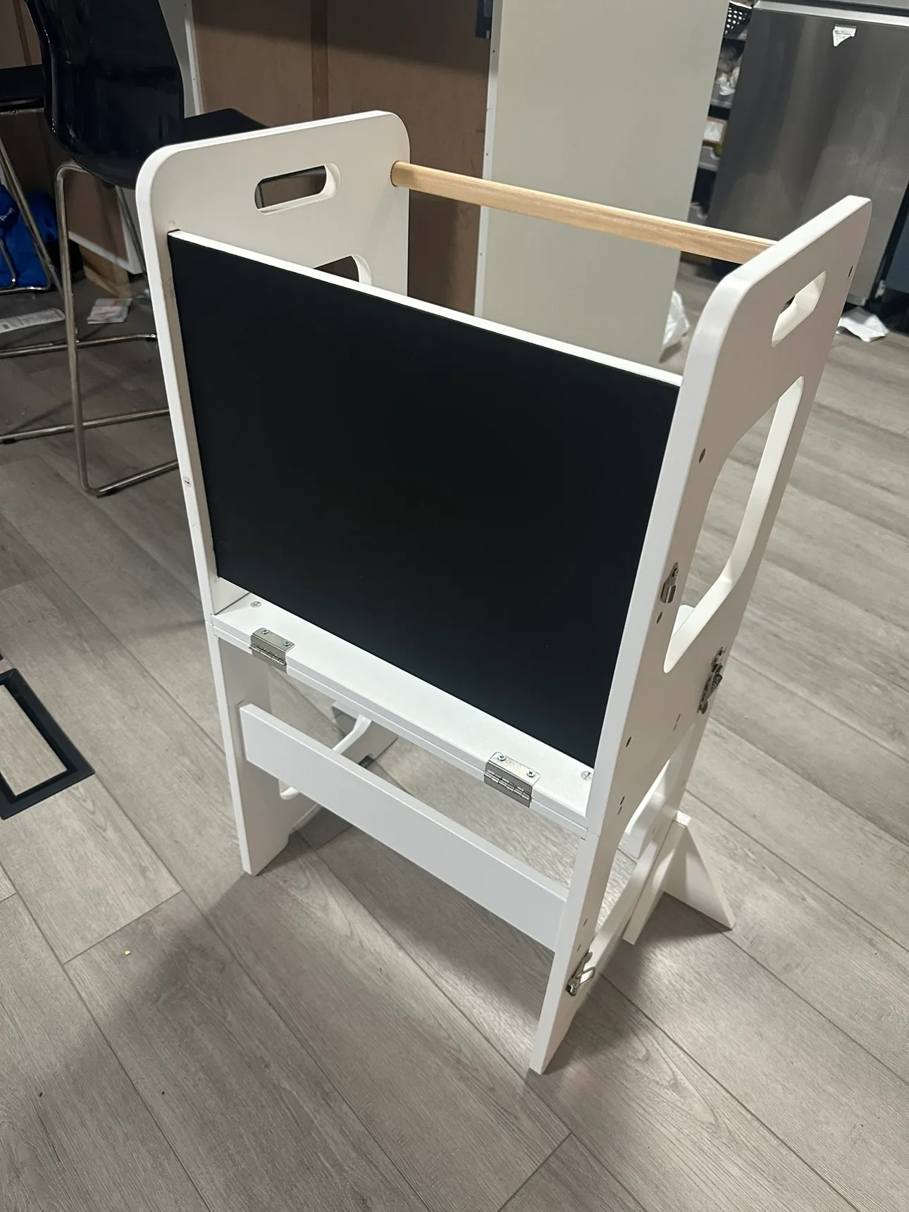 2 in 1 Kids Kitchen Step Stool image indicator(2)