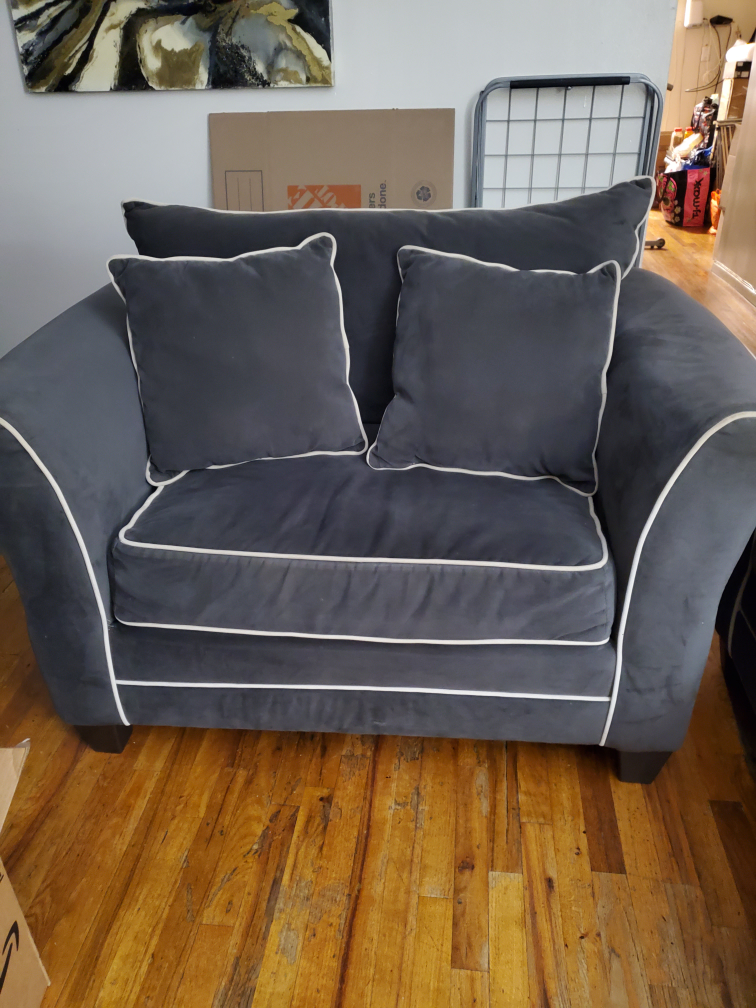 Gray Sofa and Loveseat Set - photo 4