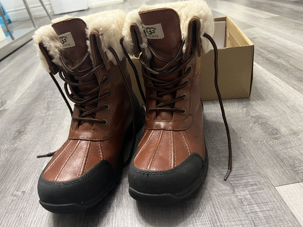 UGG Boots (US 8)