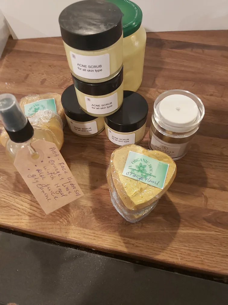 Organic Homemade Skincare Bundle thumbnail