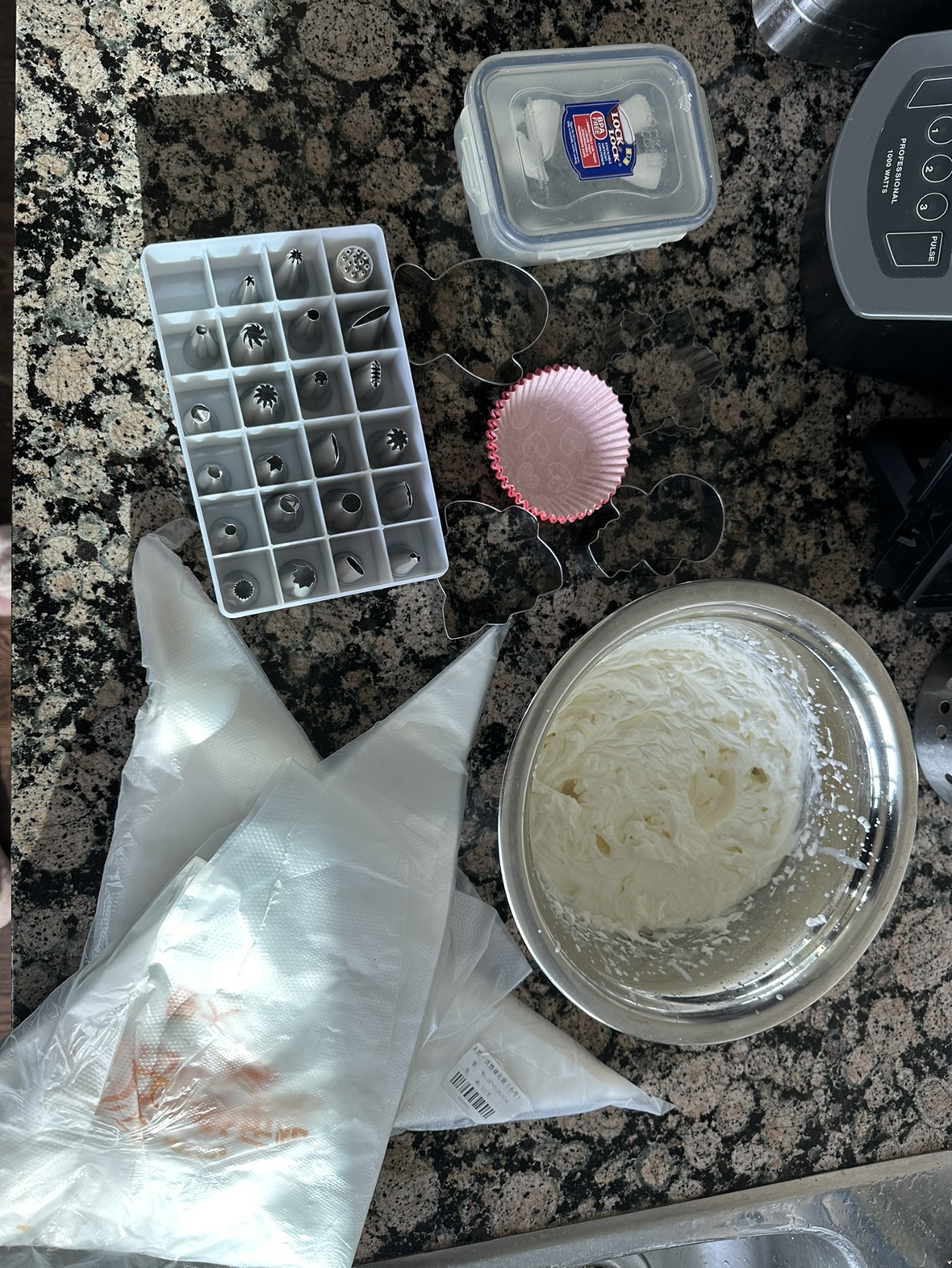 Cake Decorating Supplies