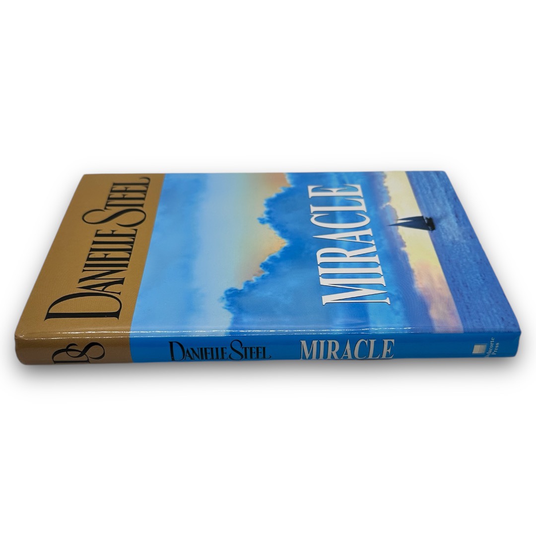 Miracle by Danielle Steel - Hardcover novel book - photo 3