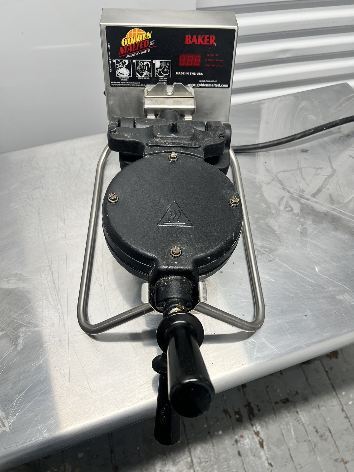 Waffle Maker - photo 5