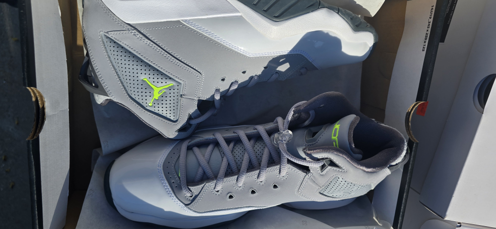 Air Jordan 9 Retro