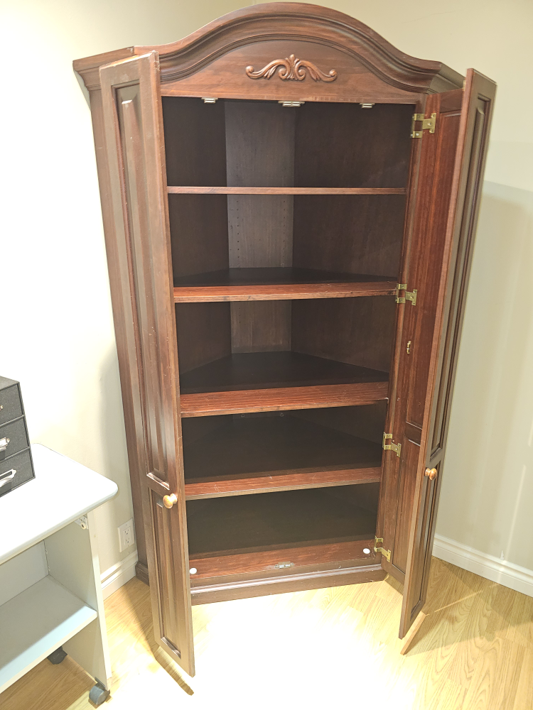 Corner Cabinet - photo 3