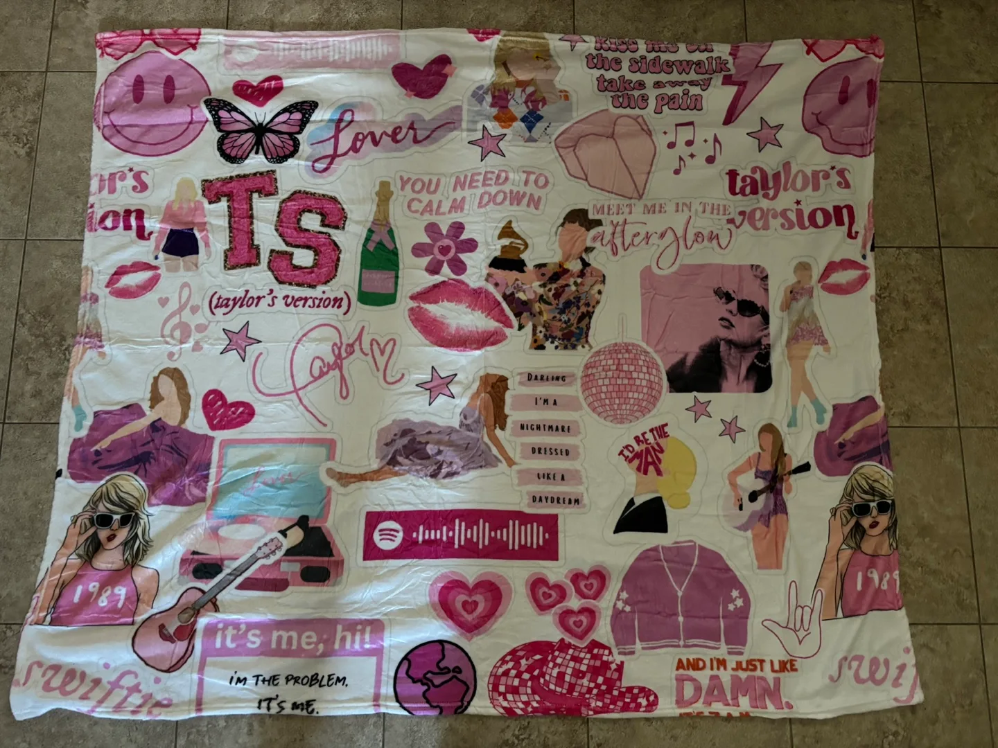 Taylor Swift Blanket thumbnail