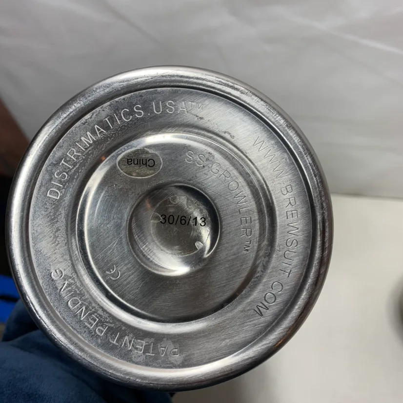 Growler - 64oz. stainless steel, swing top lid image indicator(5)