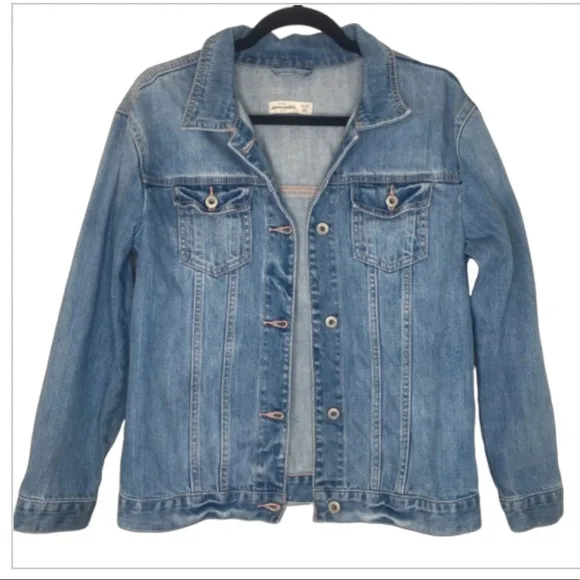 Customized Denim Jacket image indicator(2)