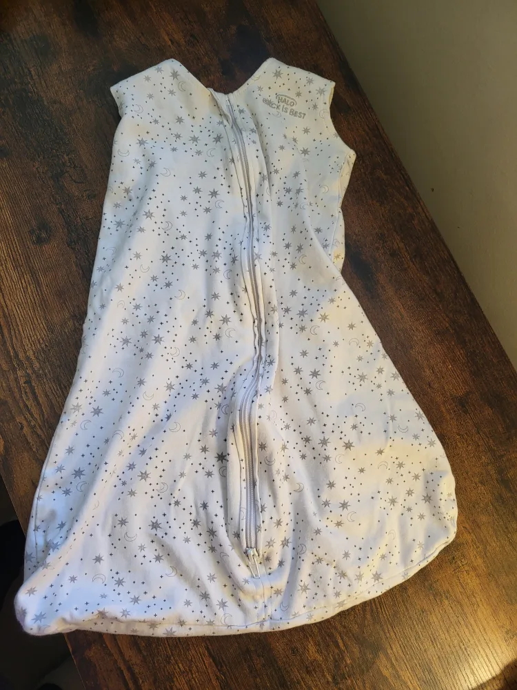 Halo SleepSack 0.5 TOG Small, Stars and Moons image indicator(3)