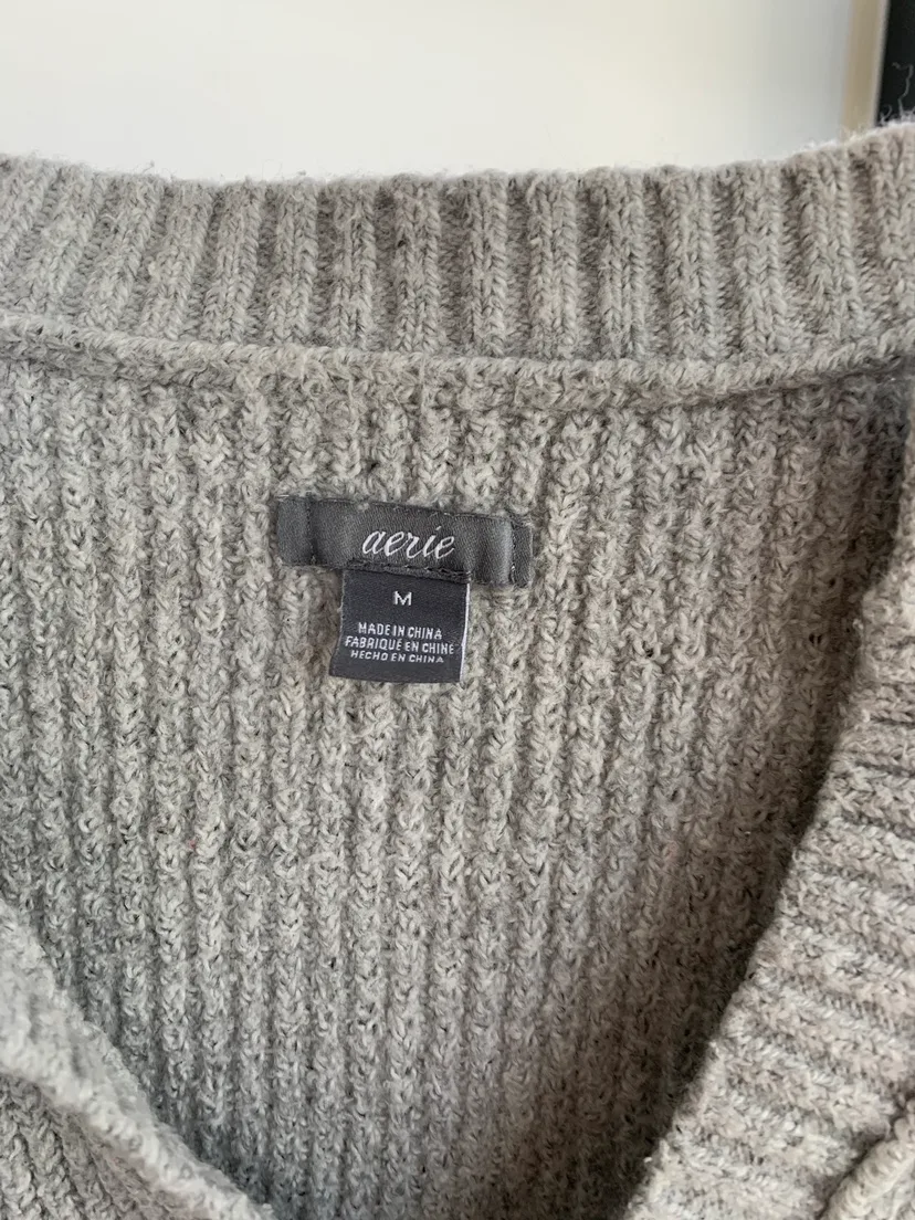 ☁️Aerie Grey Sweater 🎀 image indicator(2)