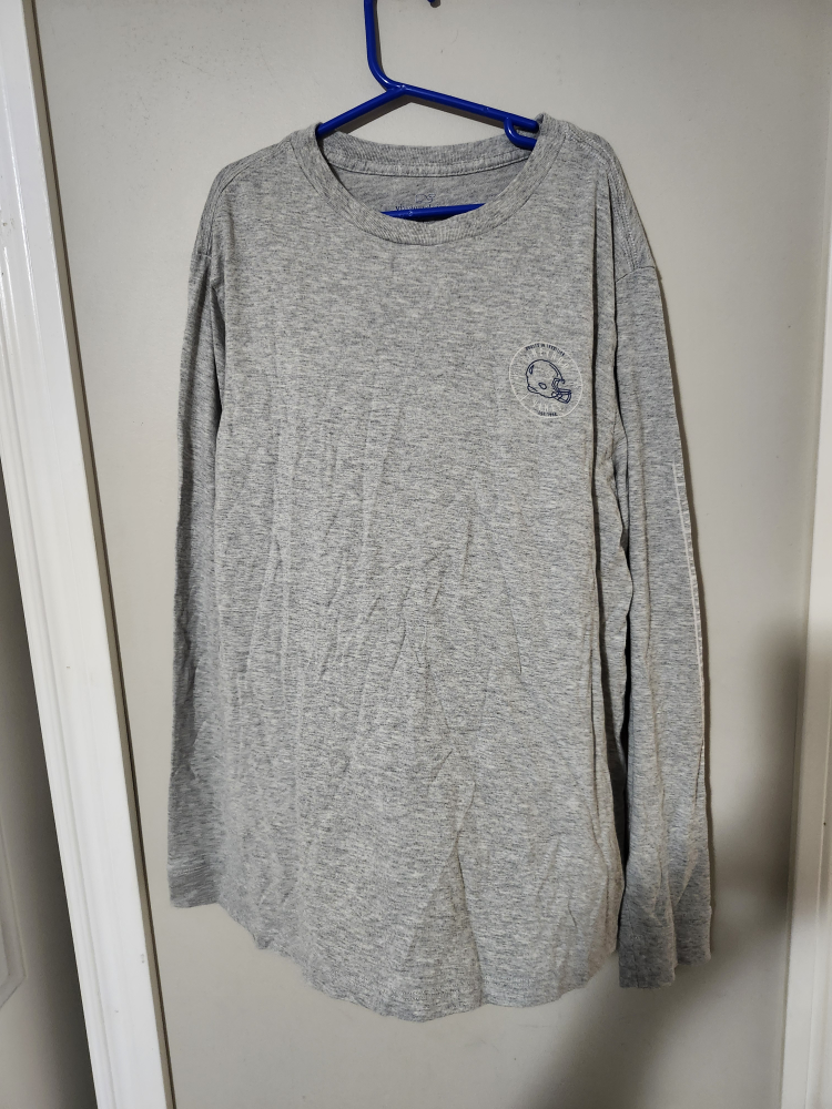 $ 5 boy youth vineyard vines shirt (L) (16)