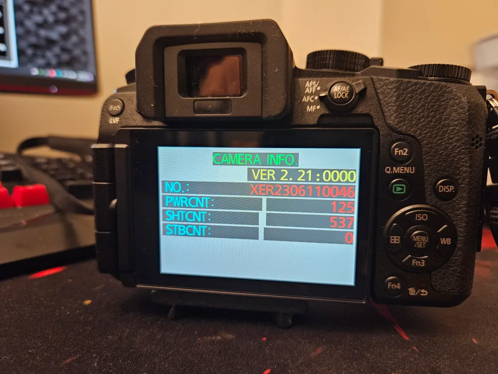 Lumix G7 - 20mm F1.7 II - 14-42mm - 45-150mm - mirrorless camera image indicator(3)