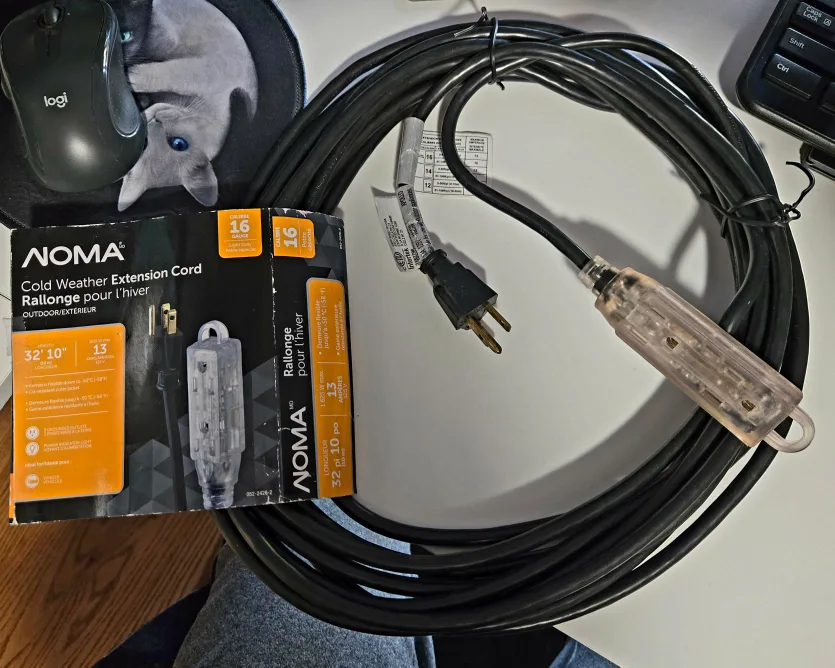 NOMA Cold Weather Extension Cord thumbnail