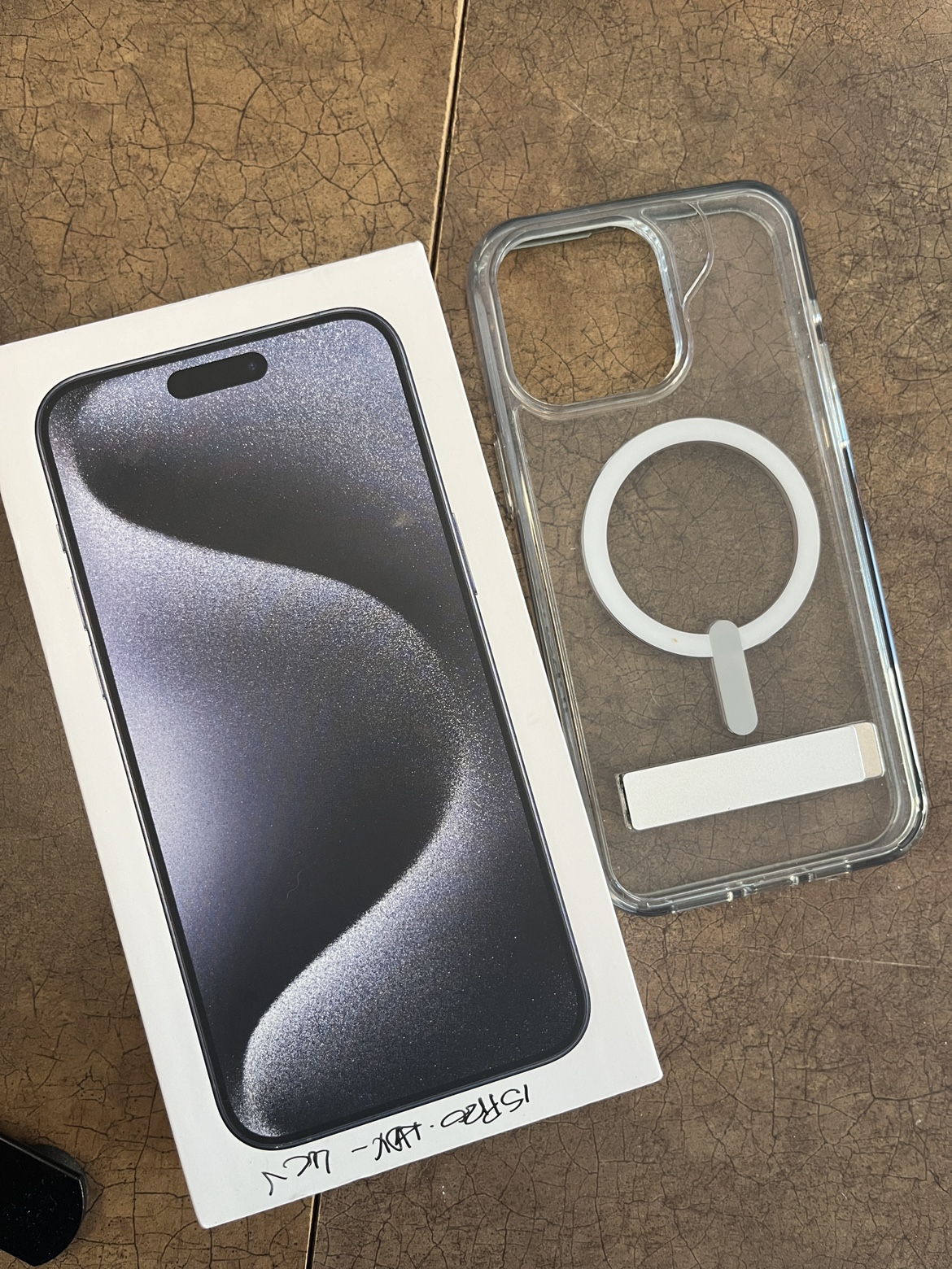 iPhone 15 Pro Max 256GB Blue - photo 4