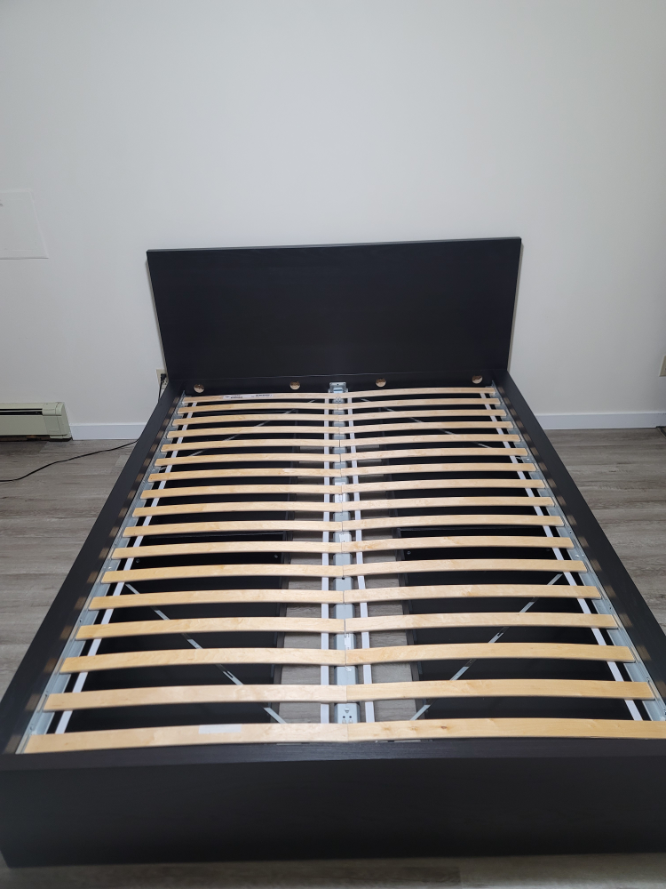 Queen Bed Frame with 4 drawers - photo 5