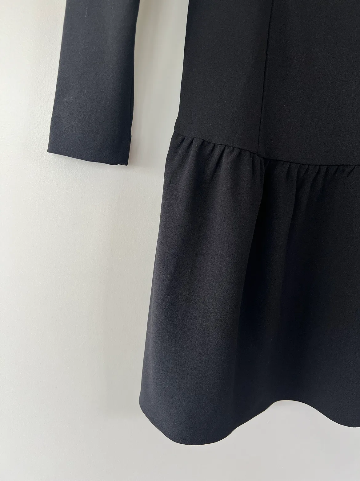 Lila Rose Black Dress Size XS image indicator(2)