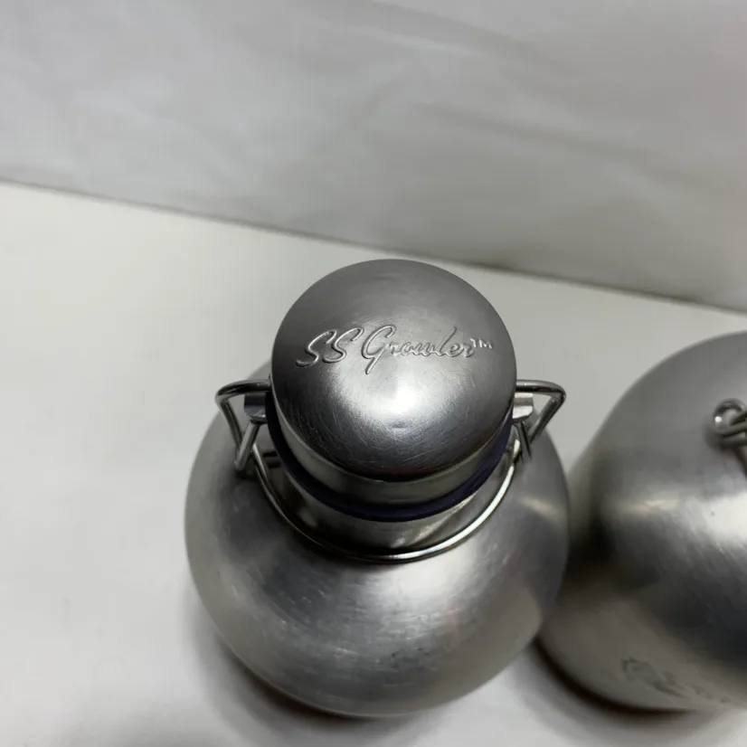 Growler - 64oz. stainless steel, swing top lid image indicator(3)