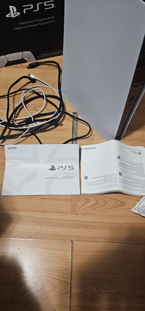 PS5 Digital Edition Console - photo 5