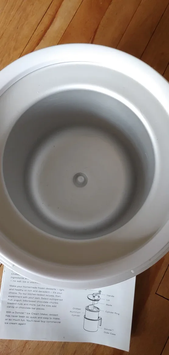 ice cream maker hand-churned (pickup Warden/Kingston) image indicator(4)