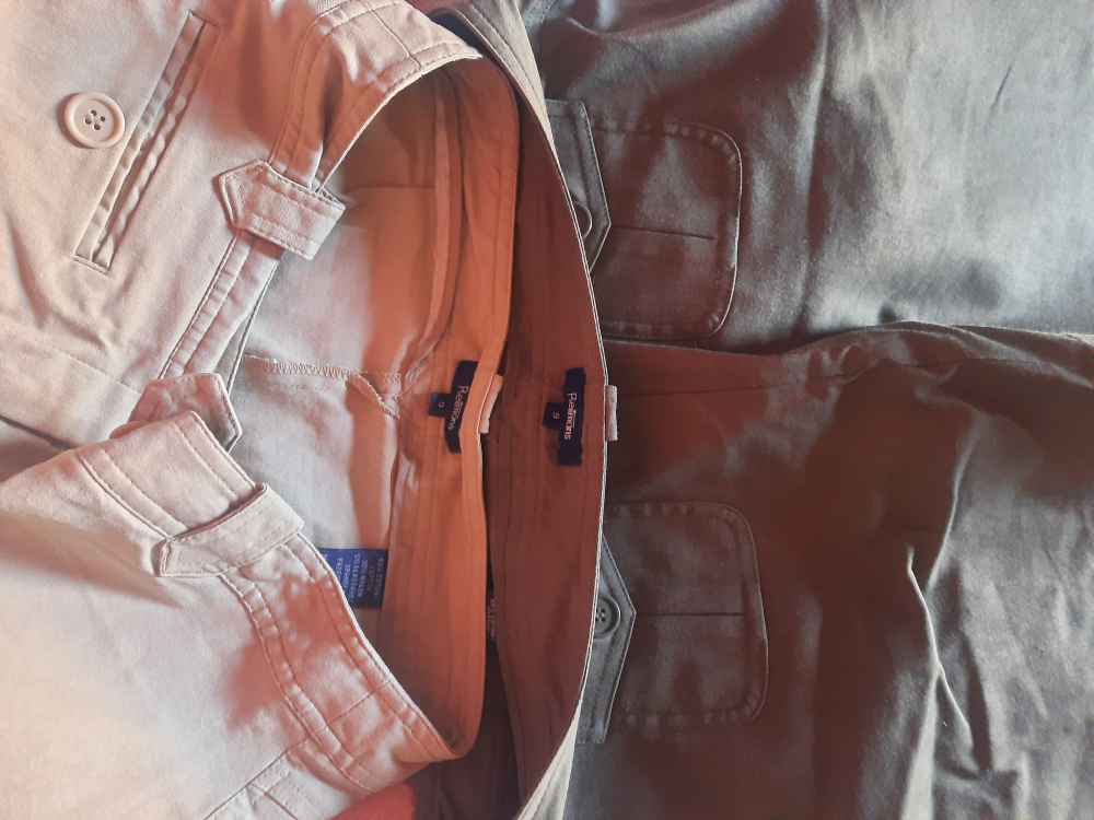 # Freecycle Two Skorts size 9 - photo 3