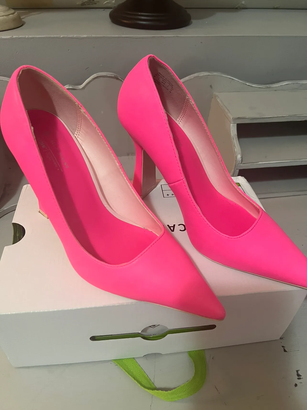 Pink Stiletto Heels image indicator(3)