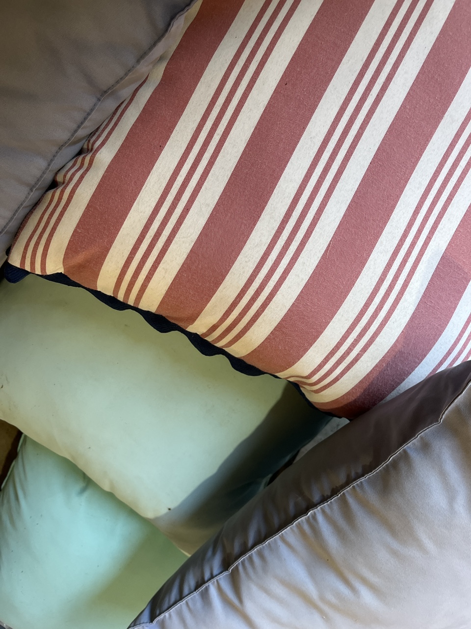 Set of Four Throw Pillows outdoor