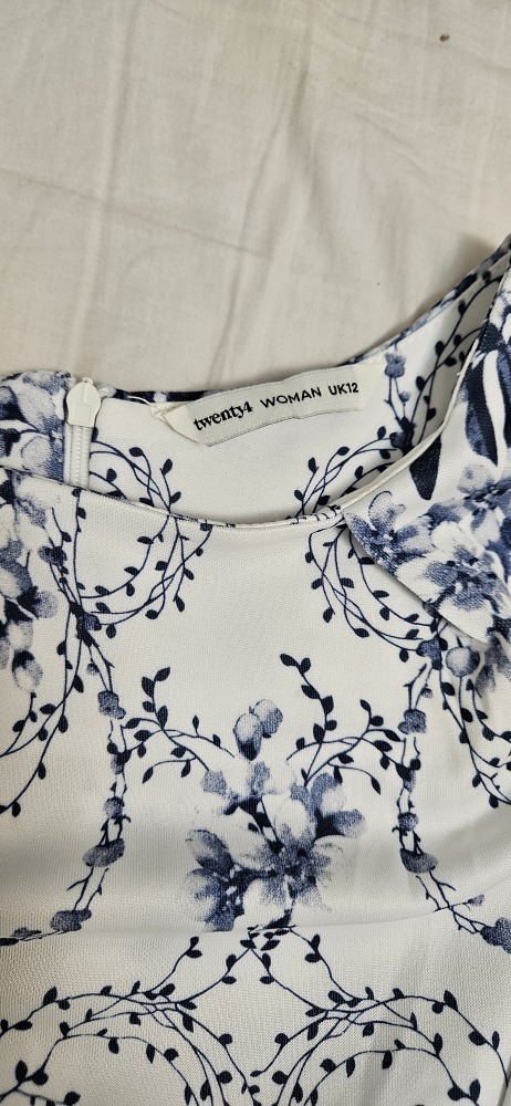 Floral Midi Dress Size 12 - photo 3