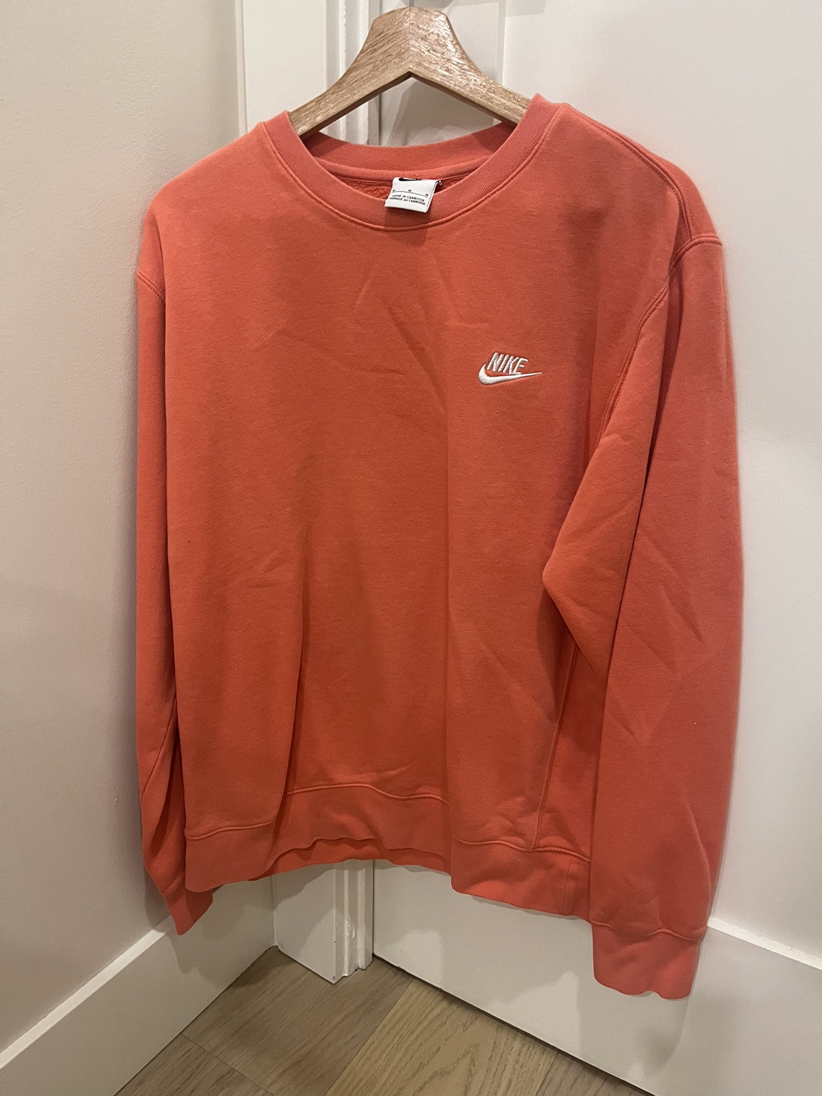 Nike coral sweatshirt best sale